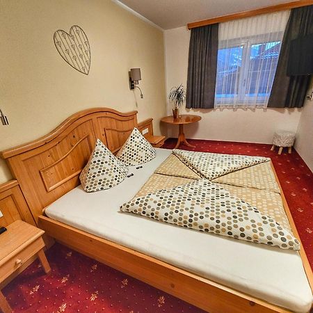 Appartement Sandra ชตุมม์ ภายนอก รูปภาพ