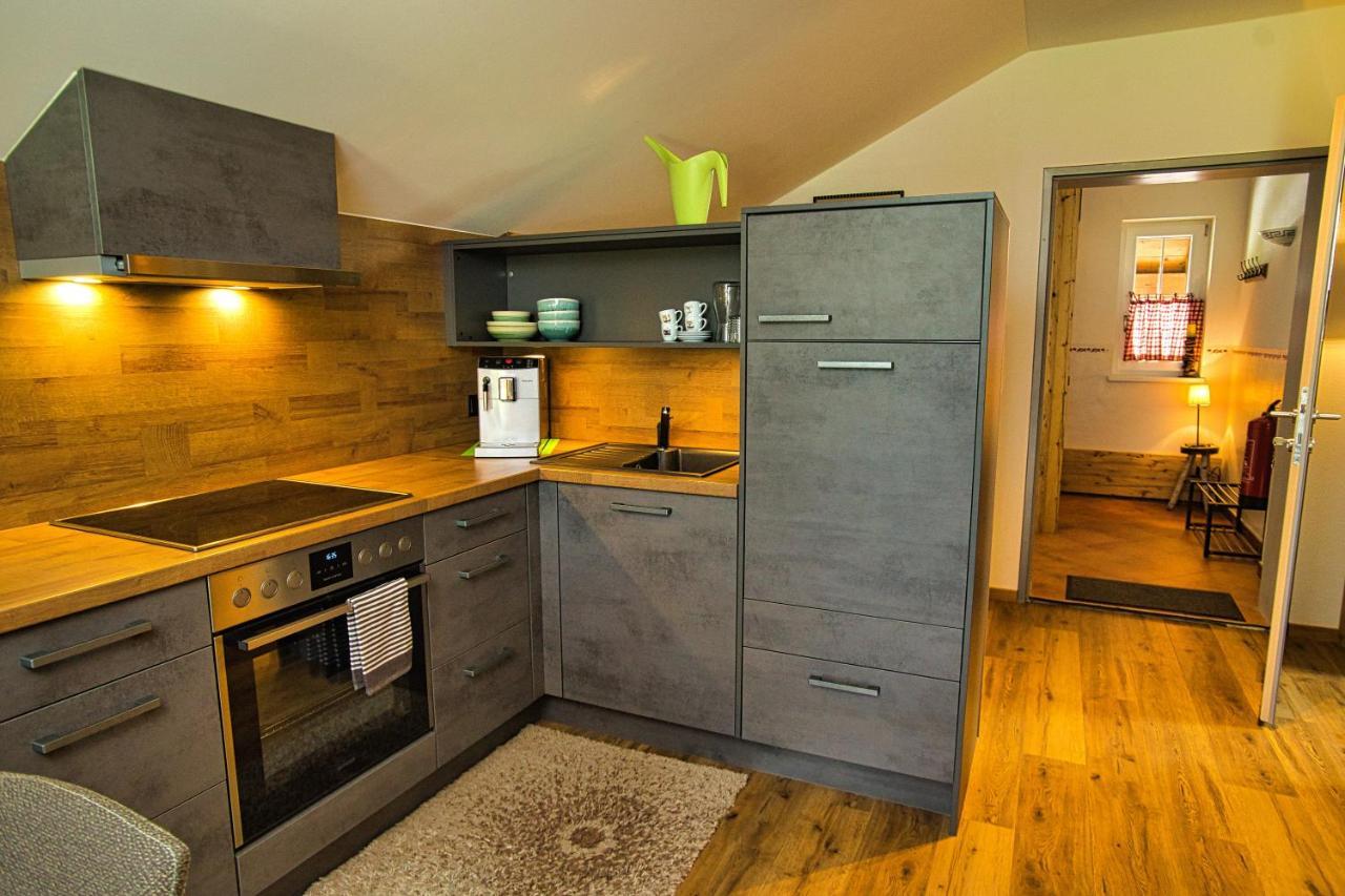 Appartement Sandra ชตุมม์ ภายนอก รูปภาพ